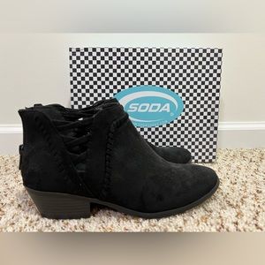 Black Low Heel Ankle Booties size 7